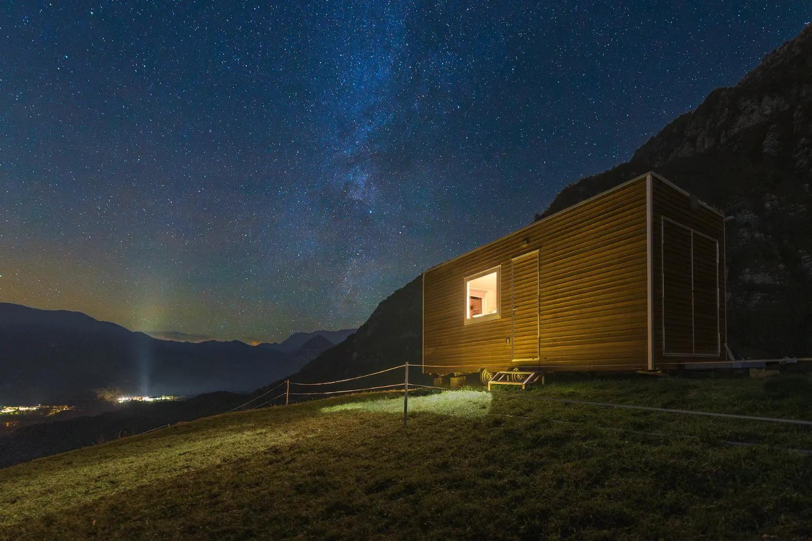 Sternennacht, gesehen vom kleinen Haus in Val d'Arzino, Pordenone